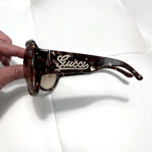 Gucci Accessories - GUCCI AUTHENTIC sunglasses